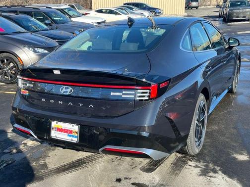 2026 Hyundai SONATA SEL