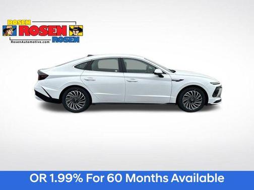 2025 Hyundai SONATA Hybrid SE