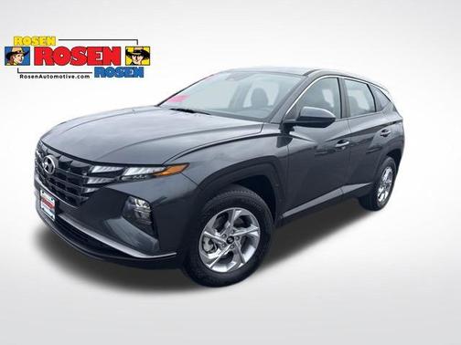 2023 Hyundai TUCSON SE