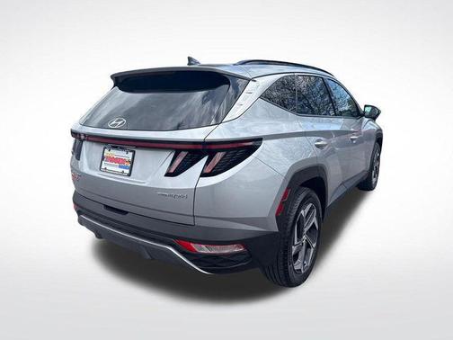 Shimmering Silver 2024 Hyundai TUCSON Hybrid Limited