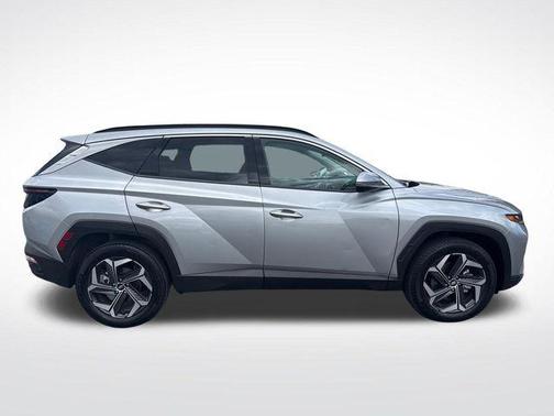 Shimmering Silver 2024 Hyundai TUCSON Hybrid Limited