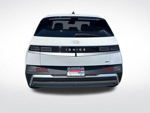 2025 Hyundai IONIQ 5 SE