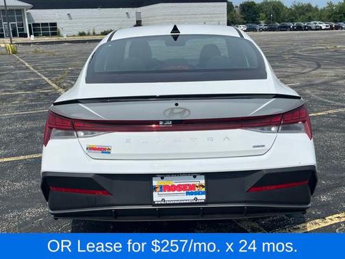 2025 Hyundai ELANTRA HEV SEL Sport