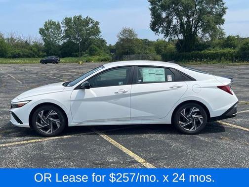 2025 Hyundai ELANTRA HEV SEL Sport