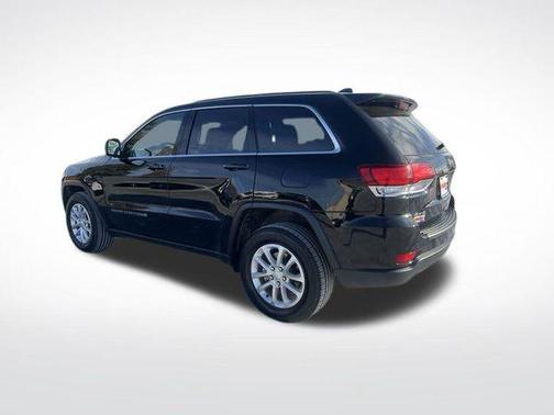 2022 Jeep Grand Cherokee Laredo