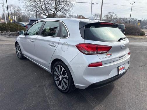 2018 Hyundai Elantra GT Base