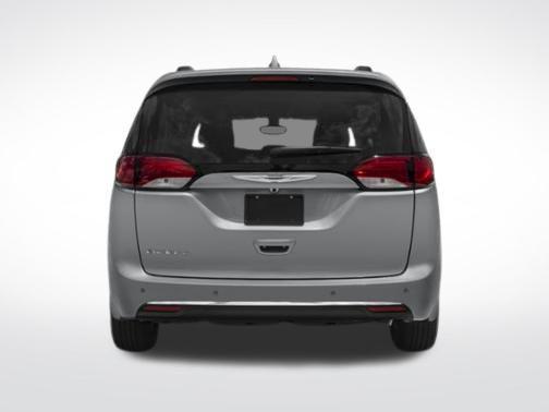 2020 Chrysler Pacifica Touring-L Plus