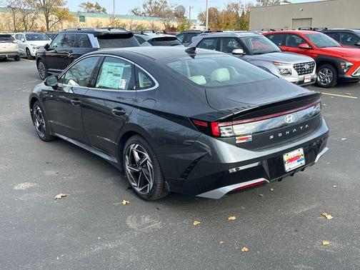 2026 Hyundai SONATA SEL