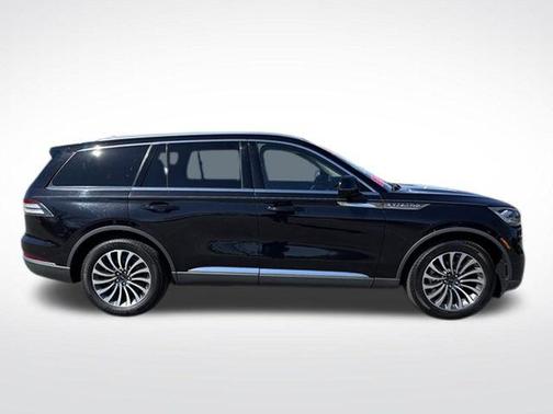 Infinite Black Metallic 2020 Lincoln Aviator Reserve AWD