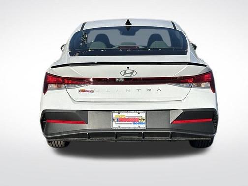 2026 Hyundai ELANTRA Sport