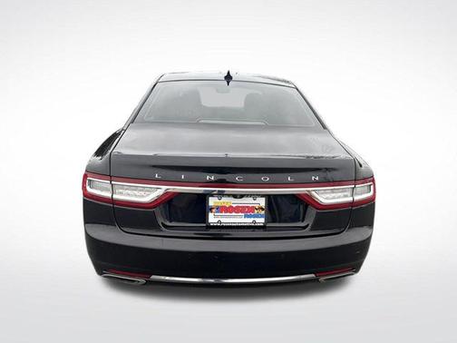 Velvet 2018 Lincoln Continental Premiere