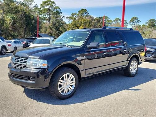 2014 Lincoln Navigator L
