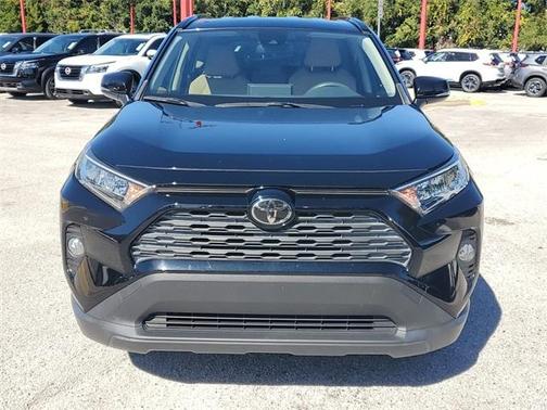2020 Toyota RAV4 XLE