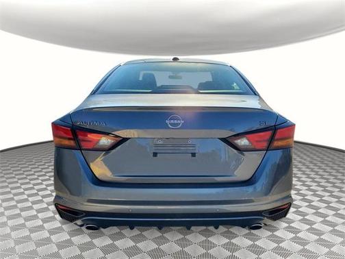 2025 Nissan Altima SL