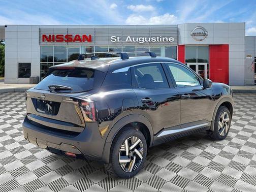 Super Black 2026 Nissan Kicks SV