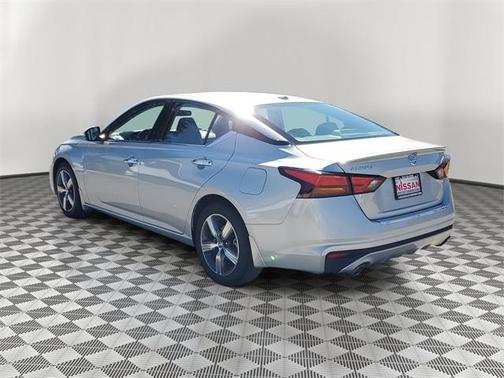 2022 Nissan Altima 2.5 SL