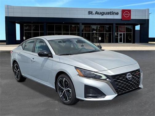 2025 Nissan Altima SR