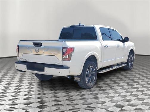 2023 Nissan Titan Platinum Reserve
