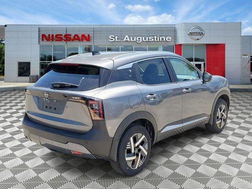 Gun Metallic 2026 Nissan Kicks SV