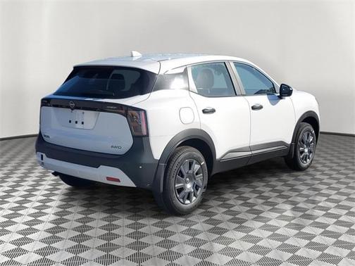 2025 Nissan Kicks S