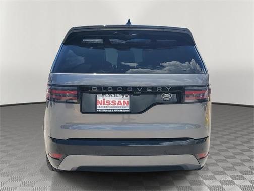 2023 Land Rover Discovery P360 S R-Dynamic