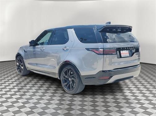 2023 Land Rover Discovery P360 S R-Dynamic