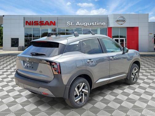 Gun Metallic 2026 Nissan Kicks SV