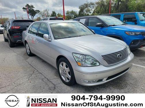2004 Lexus LS 430 