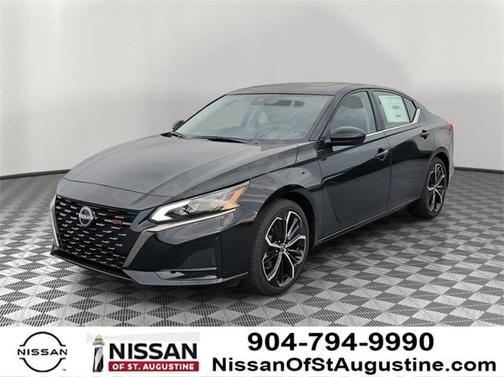 2025 Nissan Altima SR