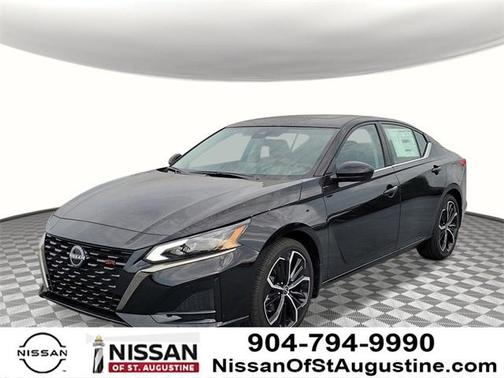 2025 Nissan Altima SR