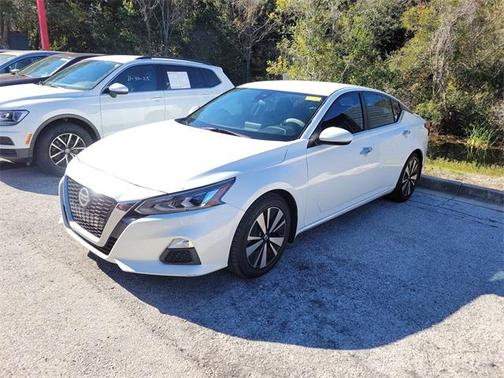 2021 Nissan Altima 2.5 SV