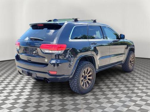 Brilliant Black Crystal Pearlcoat 2014 Jeep Grand Cherokee Altitude