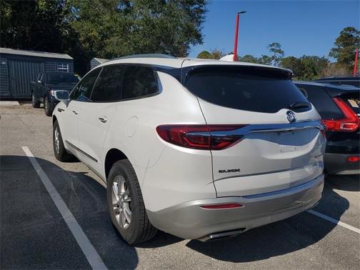 2018 Buick Enclave Essence