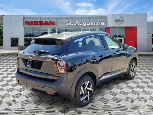 Super Black 2026 Nissan Kicks SV