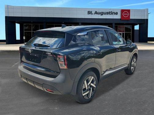 Super Black 2026 Nissan Kicks SV