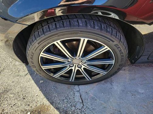 2017 Volvo XC60 T6 Inscription