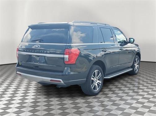 2022 Ford Expedition XLT