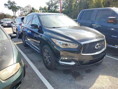 2017 INFINITI QX60 Base