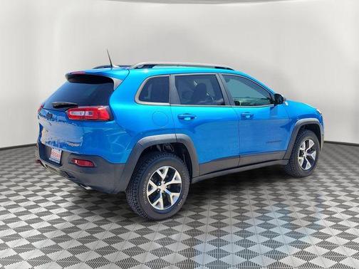 Hydro Blue Pearlcoat 2018 Jeep Cherokee Trailhawk