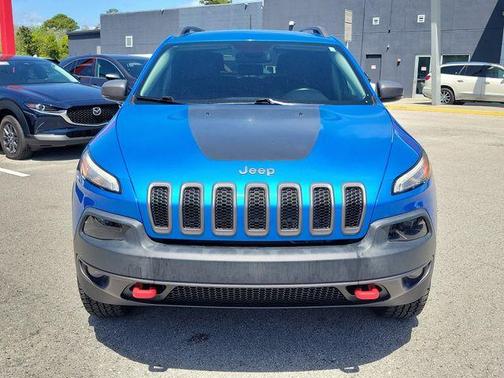 Hydro Blue Pearlcoat 2018 Jeep Cherokee Trailhawk