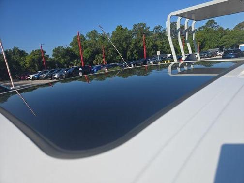 Bright White Clearcoat 2019 RAM 1500 Big Horn