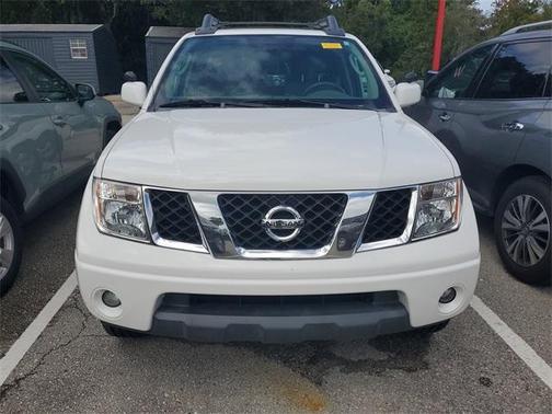 2005 Nissan Frontier LE Crew Cab