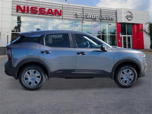 2025 Nissan Kicks S