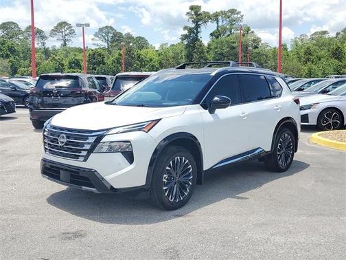 2025 Nissan Rogue Platinum