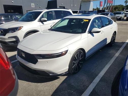 2025 Honda Accord Hybrid Touring