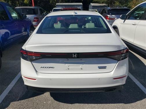 2025 Honda Accord Hybrid Touring