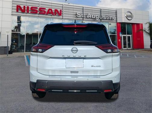 2025 Nissan Rogue SL