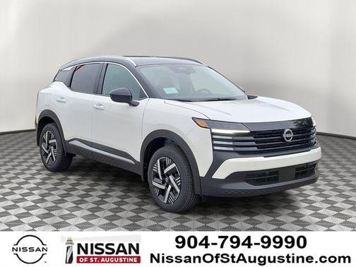 2t Wht Blk Roof 2026 Nissan Kicks SV