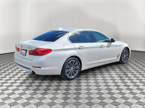 2019 BMW 530 i xDrive