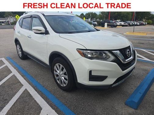 Glacier White 2017 Nissan Rogue S